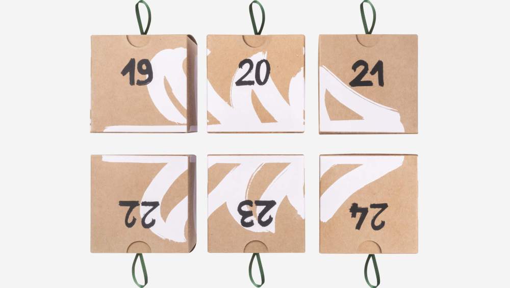 Calendrier de l'avent en papier - 24 boîtes - Design by Habitat Design Studio