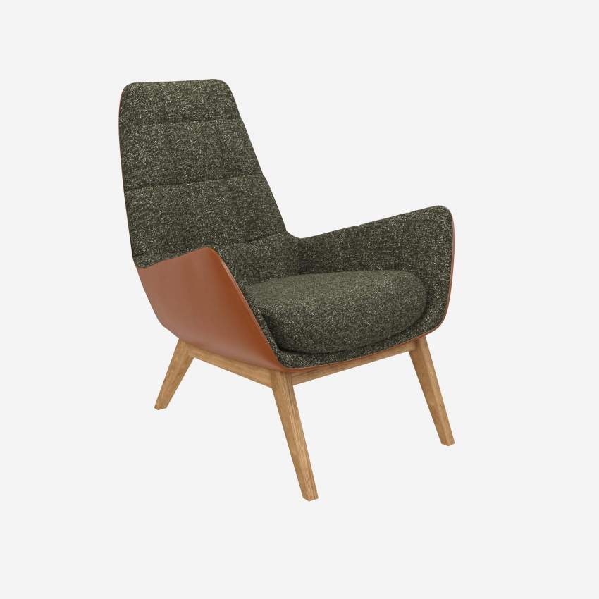 Sessel aus Lucca-Stoff in Moosgrün und Vintage-Leder - Eichenfüße