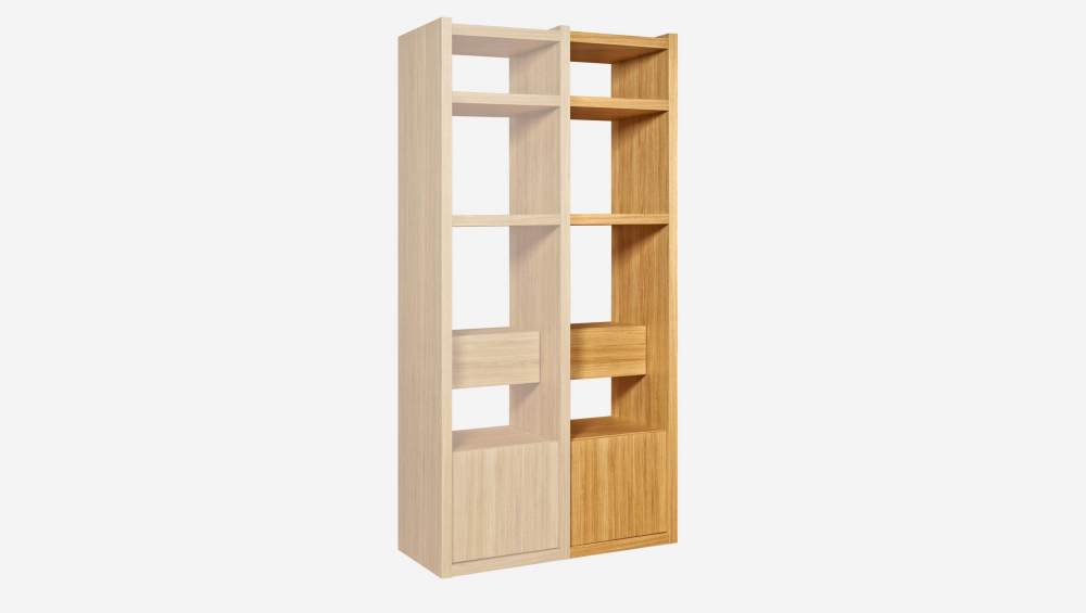 Uitbreiding klein model voor boekenkast van eikenhout