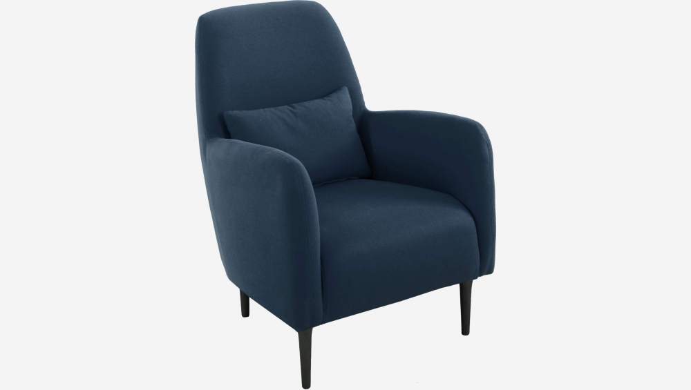 Sessel aus Stoff, blau, dunkle Füße