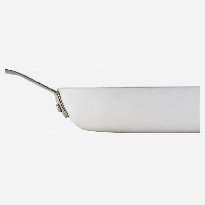 Pfanne, 24 cm, aus weißem Aluminium und Innenseite mit Keramikbeschichtung