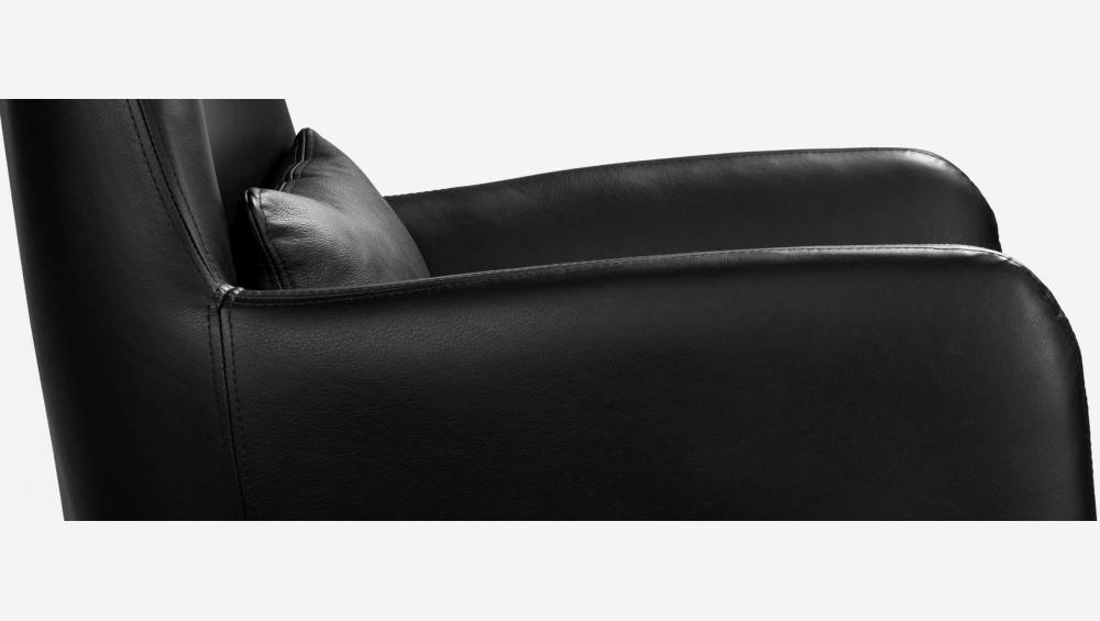 Sessel aus Leder, schwarz, dunkle Füße