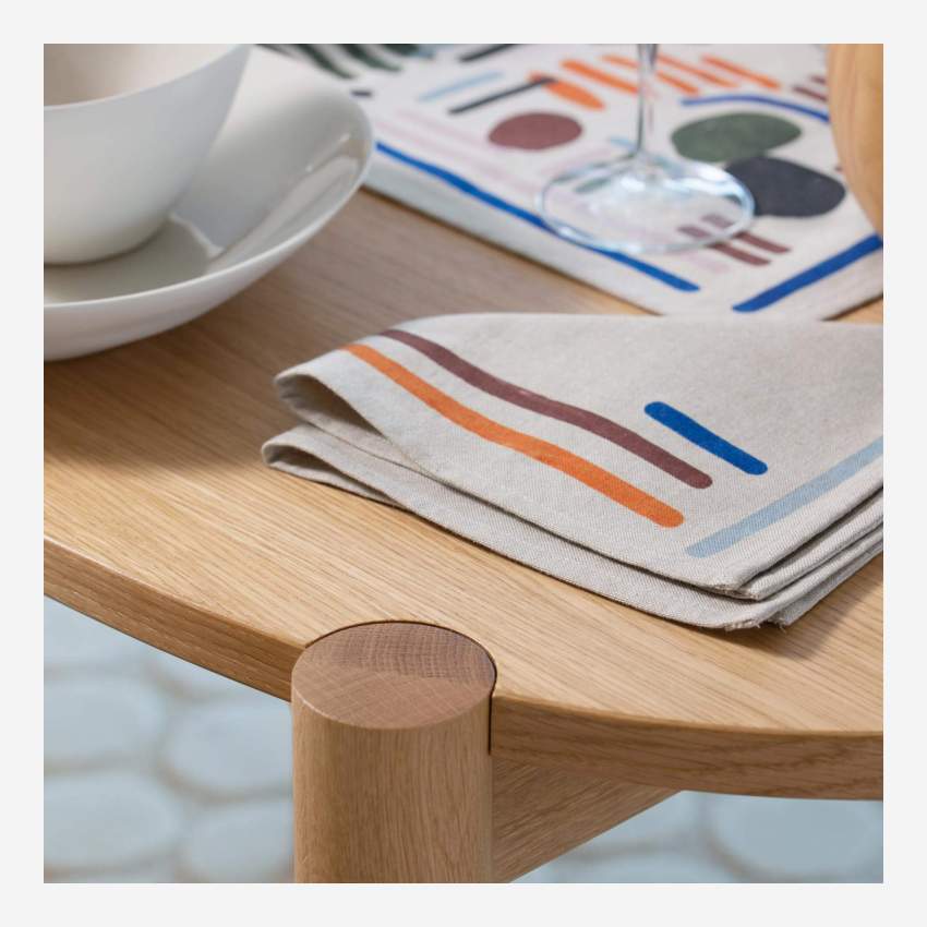 Tavolo ovale in rovere - Design di Marie Matsuura