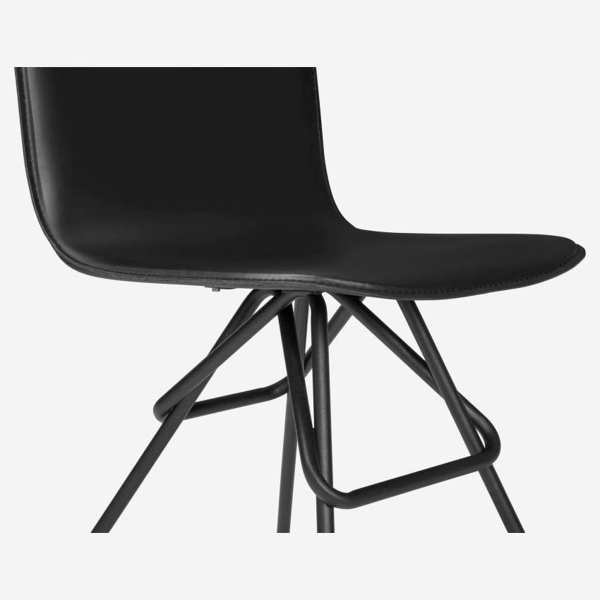 Stuhl aus Kunstleder, schwarz und Beine aus Stahl, schwarz