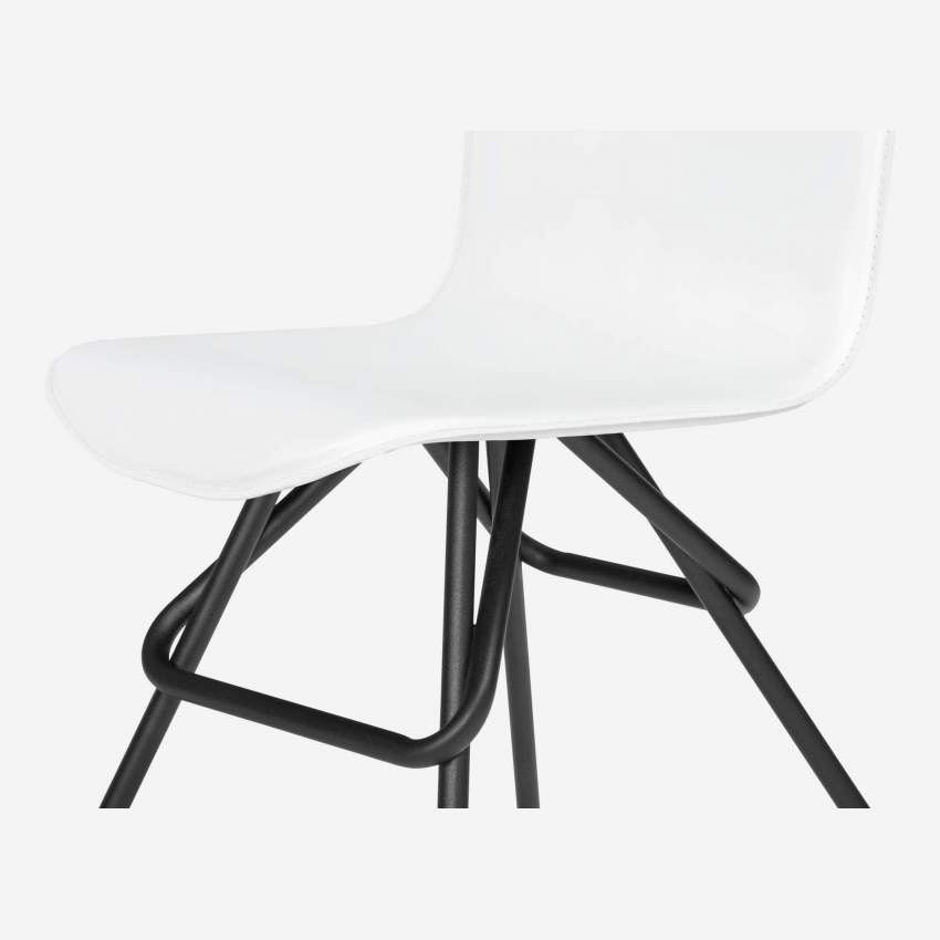Chaise en cuir - Blanc - Pieds acier noir