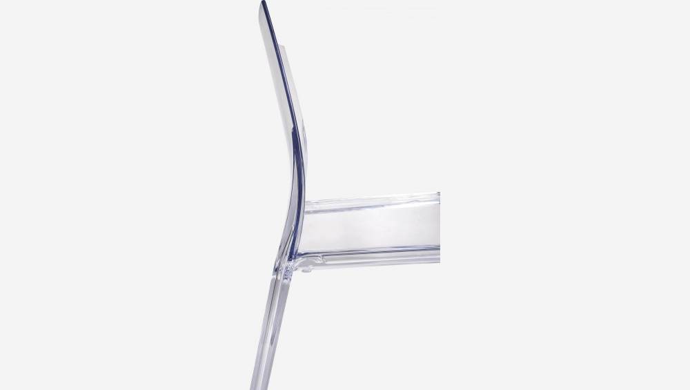 Chaise transparente en plastique