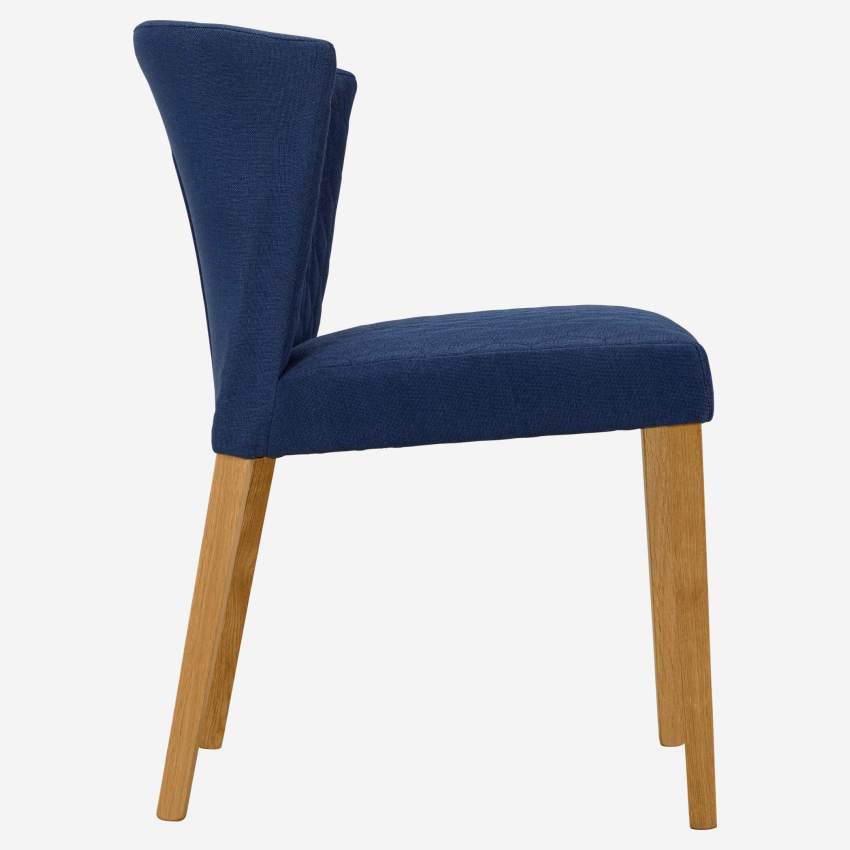 Gepolsterter Stuhl, blau