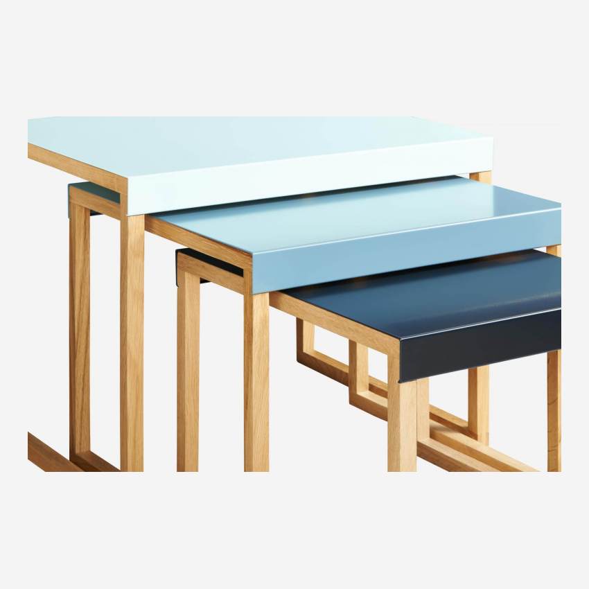 Tavolini impilabili in acciaio laccato - Blu