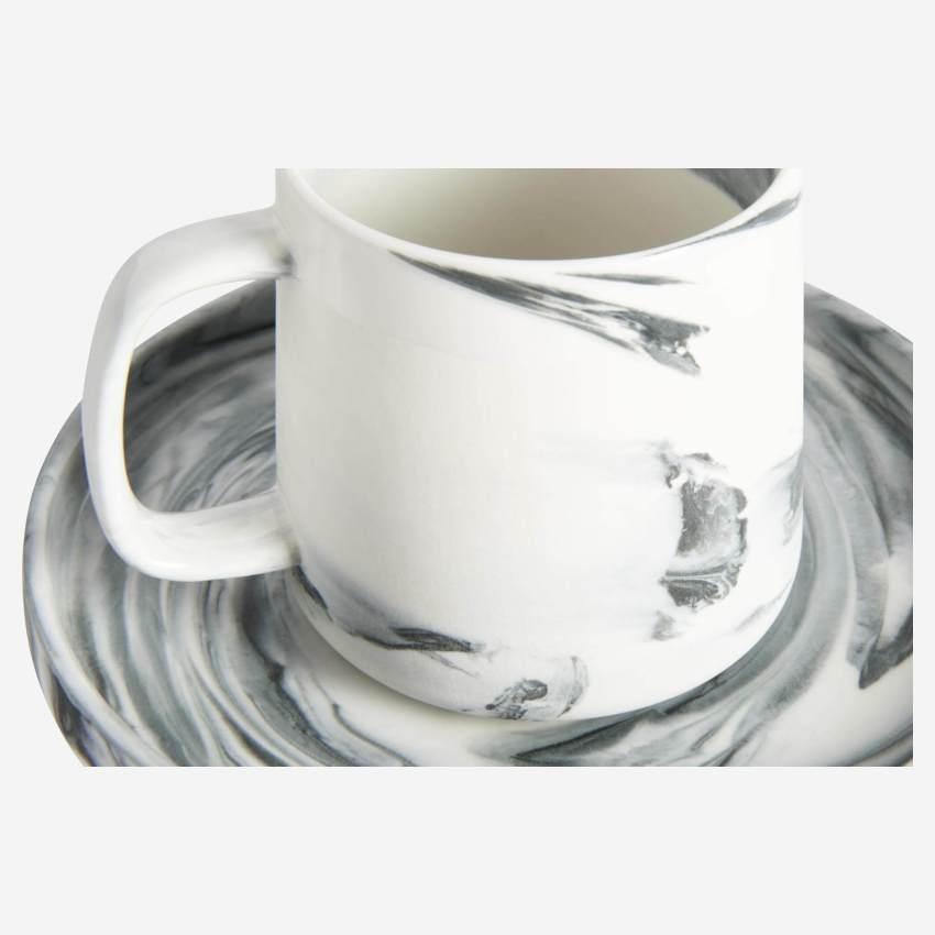 Tasse à café et soucoupe en porcelaine grise