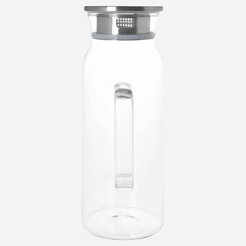 Carafe en verre avec couvercle