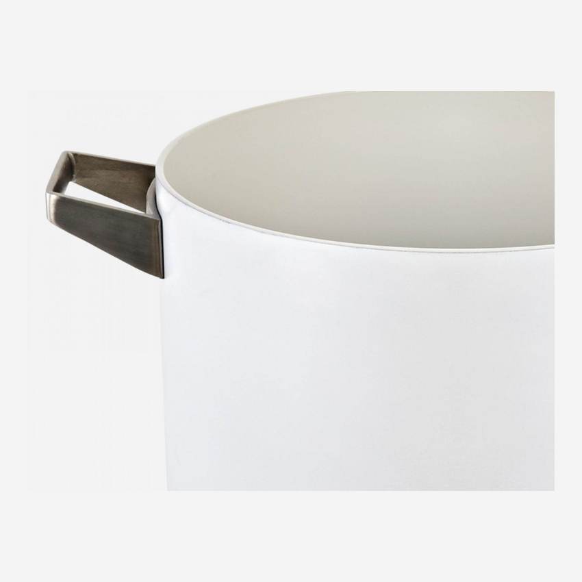 Kessel mit Deckel, 26 cm, aus weißem Aluminium und Innenseite mit Keramikbeschichtung