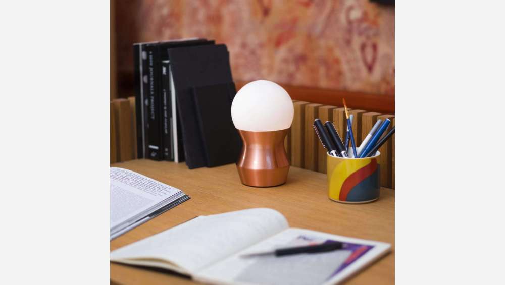 Mini lampada da tavolo 19cm in vetro e base in rame