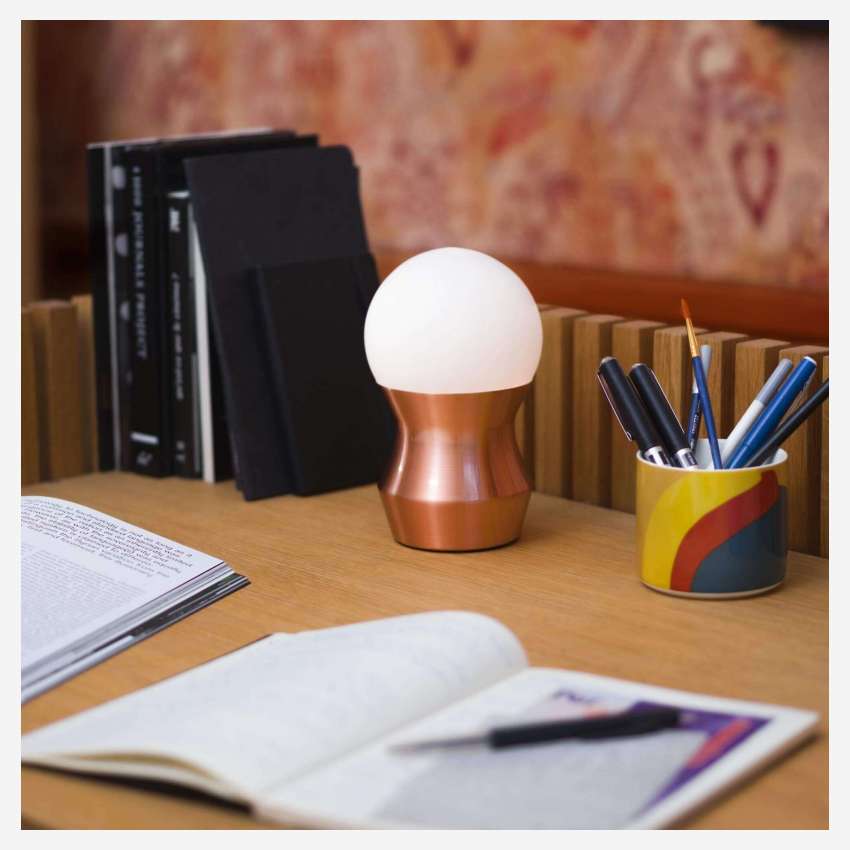 Mini-candeeiro de mesa 19 cm - vidro / base de cobre