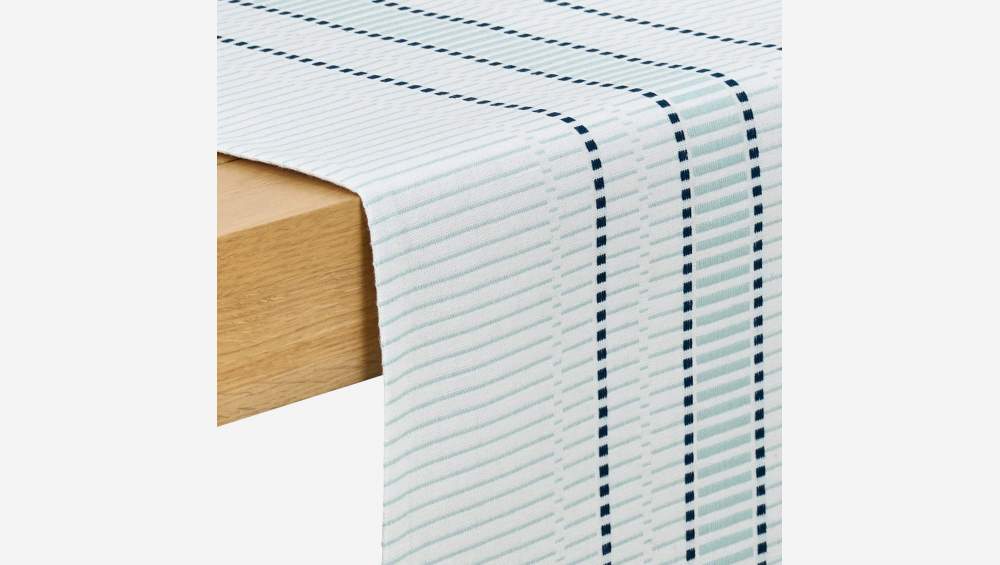 Caminho de mesa com padrões celadon