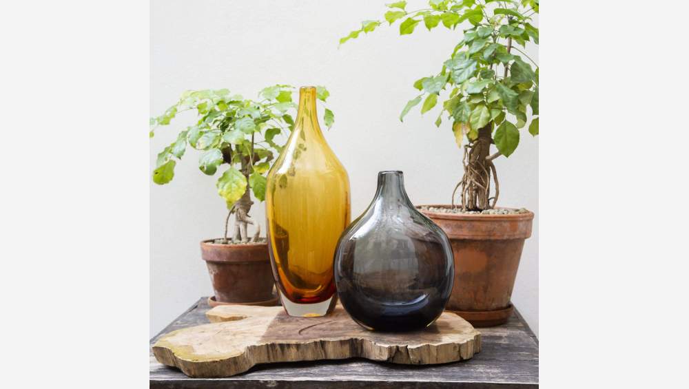 Vase aus mundgeblasenem Glas - Bernsteinfarben - 43 cm