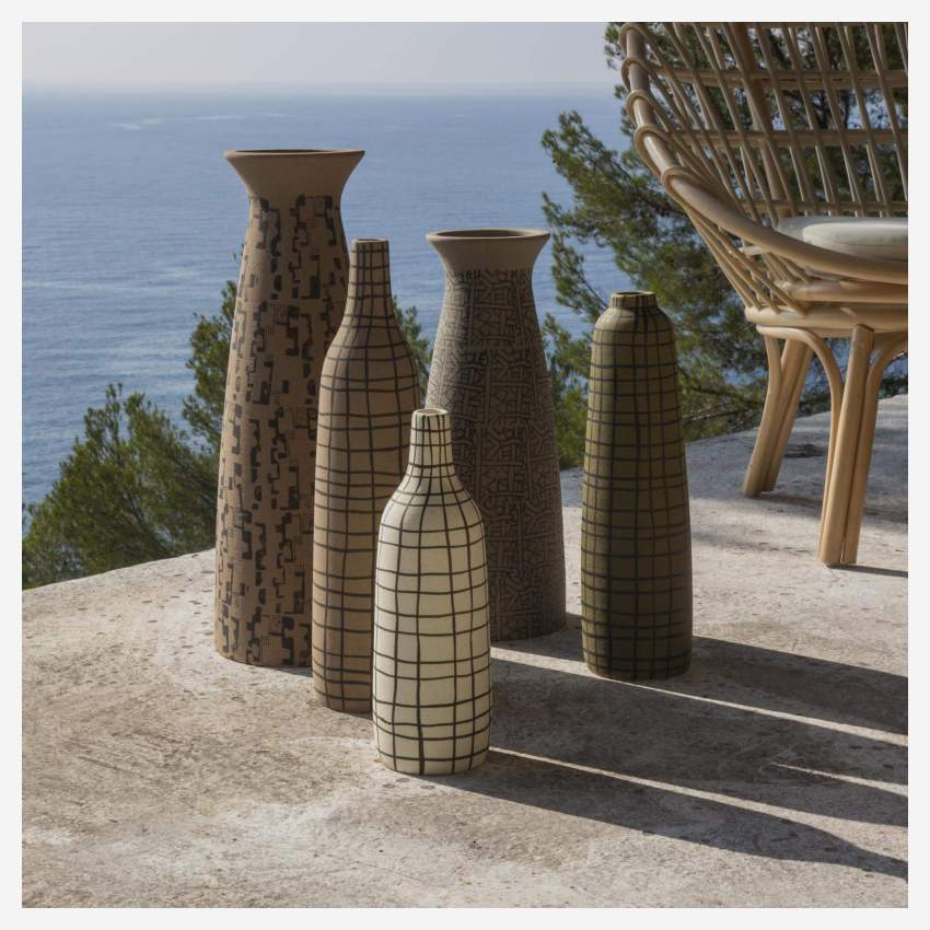 Vase aus Sandstein mit Karomuster - Grün 