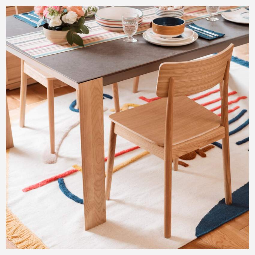 Table rectangulaire avec plateau en céramique