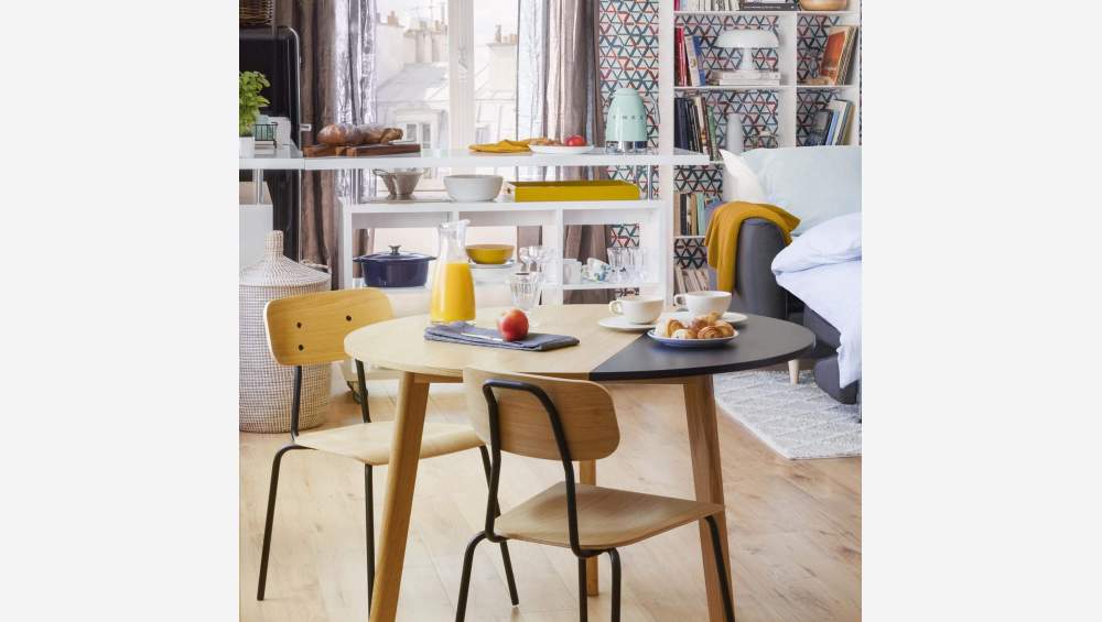 Mesa com tampo bicolor dobrável de carvalho - Design by Gonçalo Campo