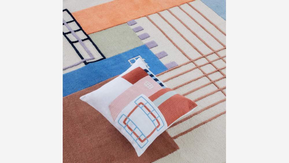 Cuscino in lino ricamato - 45 x 45 cm -Motivo casa - Design by Floriane Jacques