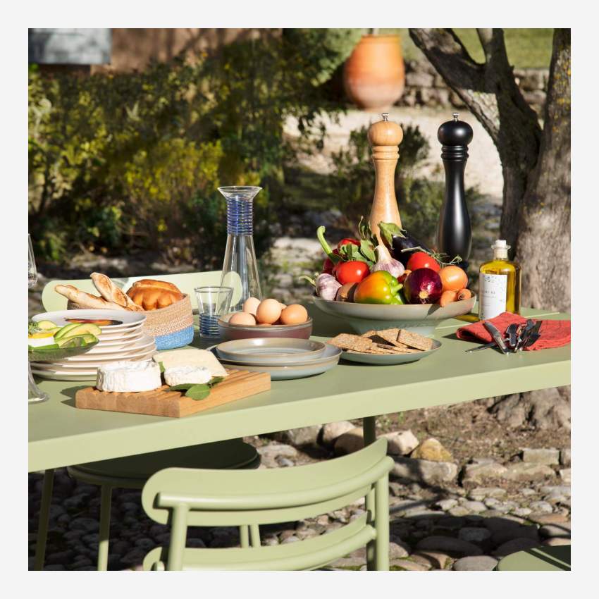 Table de jardin en acier – 6 personnes - Vert tilleul - Design by Studio Brichet-Ziegler