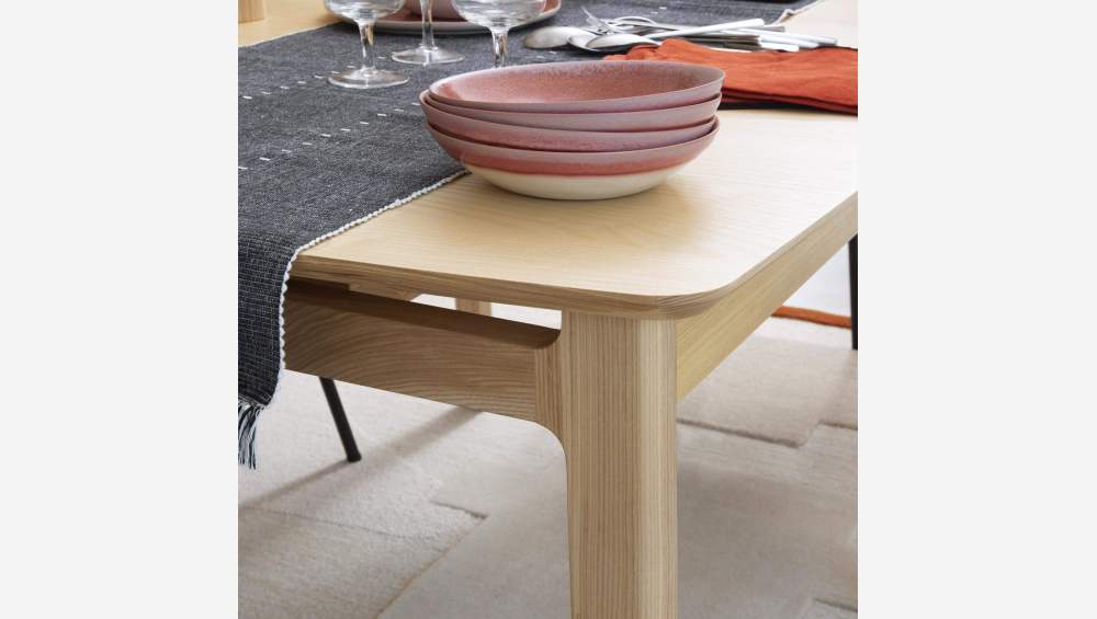 Table rectangulaire extensible en frêne - Design by Noé Duchaufour-Lawrance