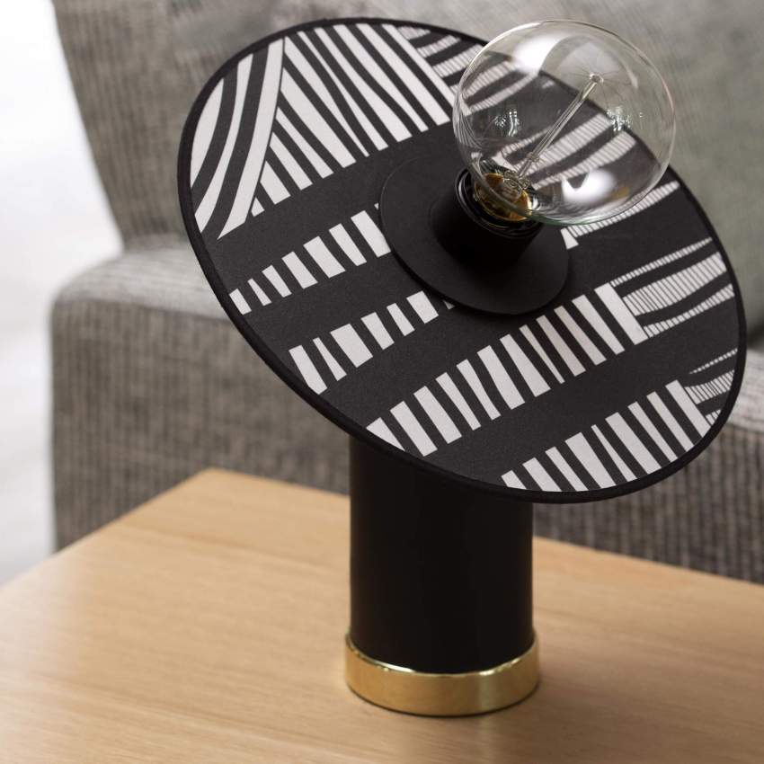 Pie de lámpara redondo de metal - 29 cm - Negro (pantalla vendida por separado)