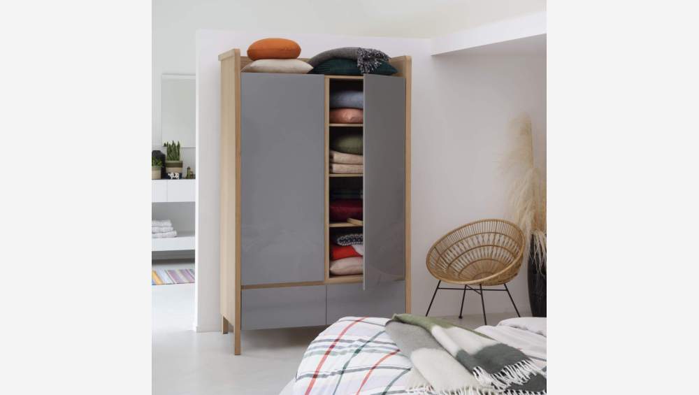 Armoire en chêne et bois laqué - Naturel et gris - Design by Chloé Le Cam