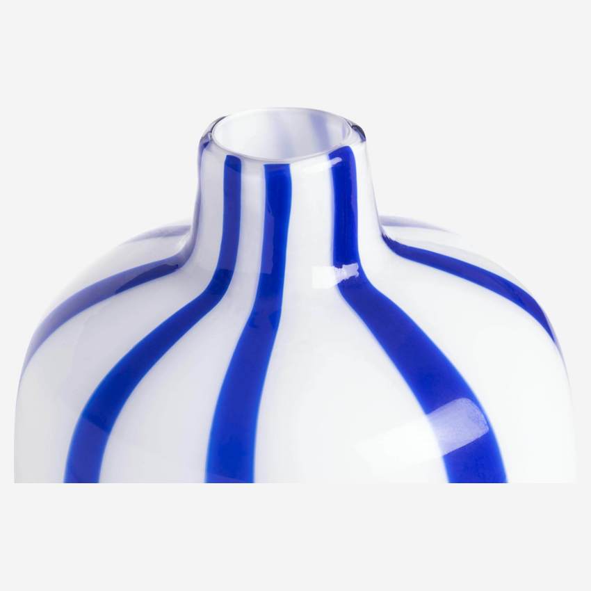 Vase aus mundgeblasenem Glas - 18 x 23 cm - Blaues Streifenmuster